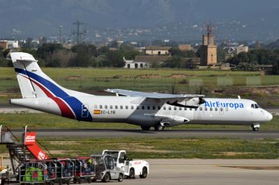 Photo of aircraft EC-LYB operated by Air Europa Express