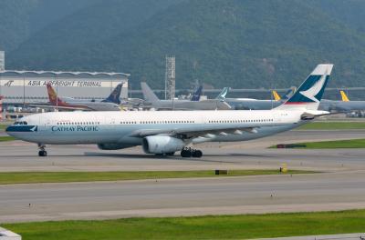 Photo of aircraft B-LAF operated by Cathay Pacific Airways