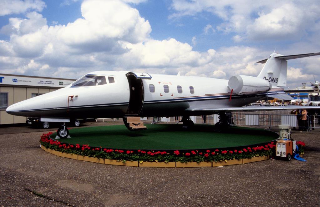 Photo of aircraft D-CMAD operated by Aero-Dienst