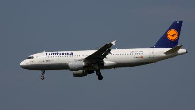 Photo of aircraft D-AIPS operated by Lufthansa