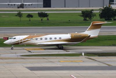 Photo of aircraft N721MM operated by Mandalay Resort Group