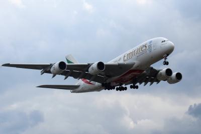 Image of aircraft registration A6-EOQ - A A380-861 operated by Emirates