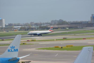 Image of aircraft registration G-EUUJ - A A320-232 operated by British Airways