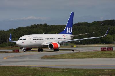 Photo of aircraft LN-RRB operated by SAS Norge
