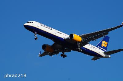 Image of aircraft registration TF-ISS - A 757-223(WL) operated by Icelandair