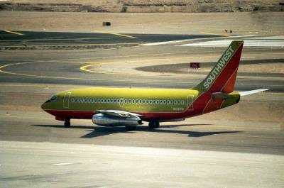 Photo of aircraft N102SW operated by Southwest Airlines