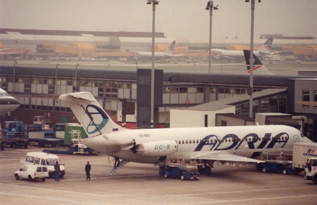 Photo of aircraft S5-ABG operated by Adria Airways