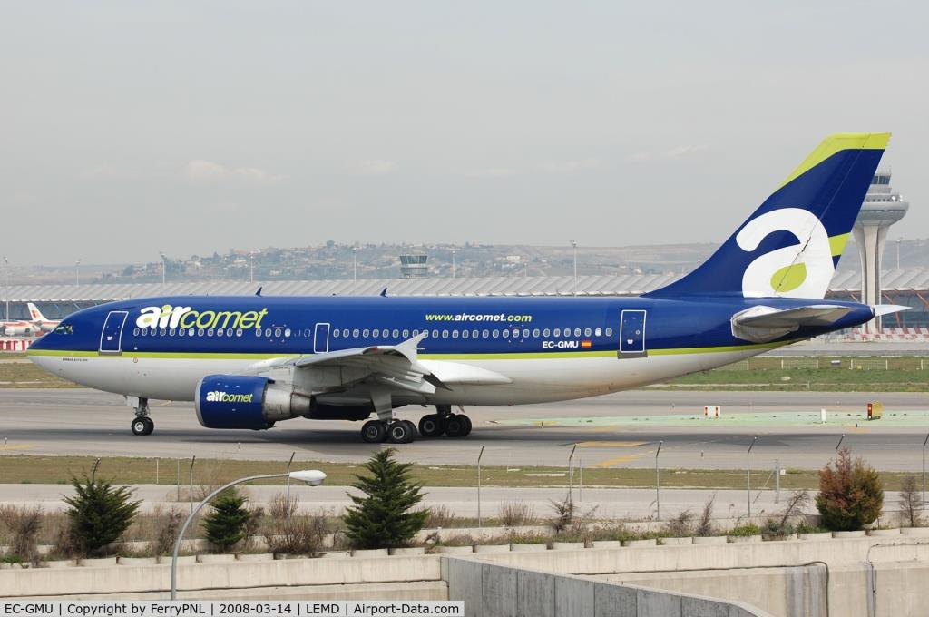 Photo of aircraft EC-GMU operated by Air Comet