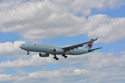 Image of aircraft registration C-GFAJ - A A330-343 operated by Air Canada