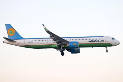 Photo of aircraft UK32102 operated by Uzbekistan Airways