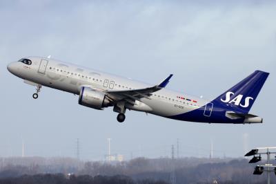 Photo of aircraft EI-SCE operated by SAS Scandinavian Airlines Connect