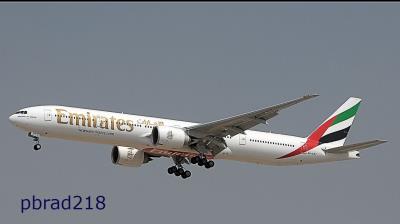 Photo of aircraft A6-EPT operated by Emirates
