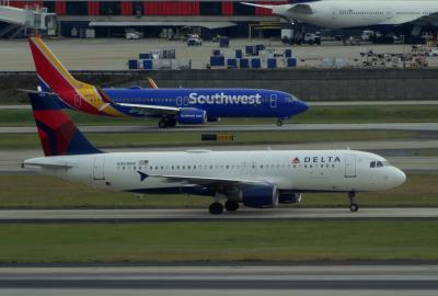 Photo of aircraft N354NW operated by Delta Air Lines