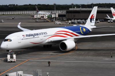 Photo of aircraft 9M-MAC operated by Malaysia Airlines