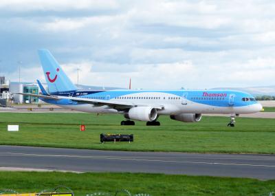 Photo of aircraft G-OOBF operated by Thomson Airways