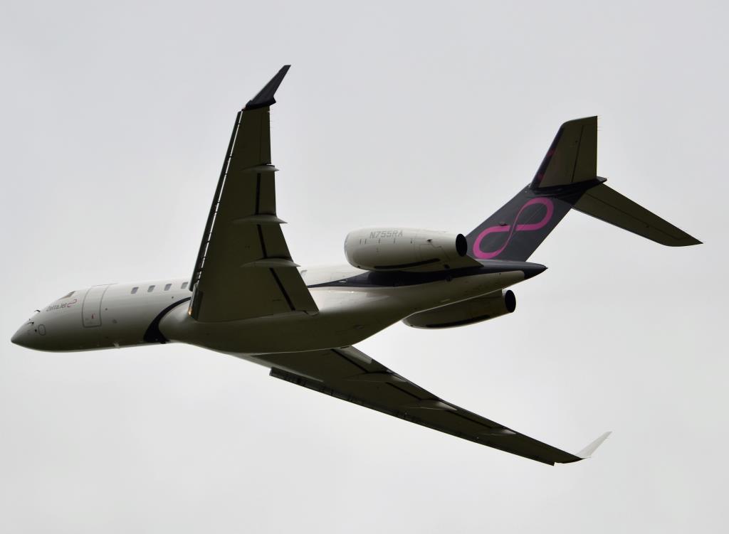 Photo of aircraft N755RA operated by Advanced Air Management