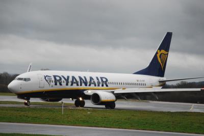 Photo of aircraft EI-DPF operated by Ryanair