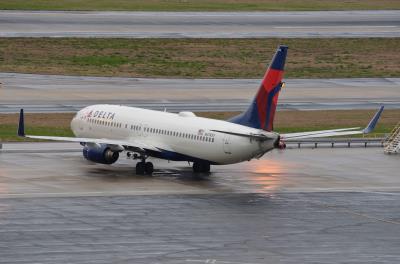 Photo of aircraft N3748Y operated by Delta Air Lines