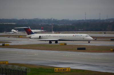 Photo of aircraft N908DE operated by Delta Air Lines