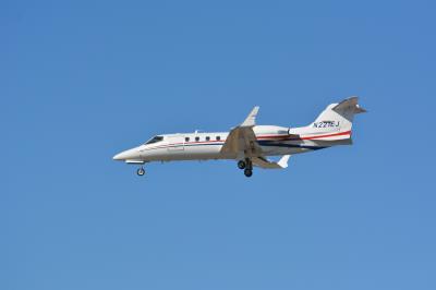 Photo of aircraft N221EJ operated by Lear203 LLC
