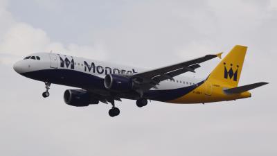 Image of aircraft registration G-ZBAT - A A320-214 operated by Monarch Airlines