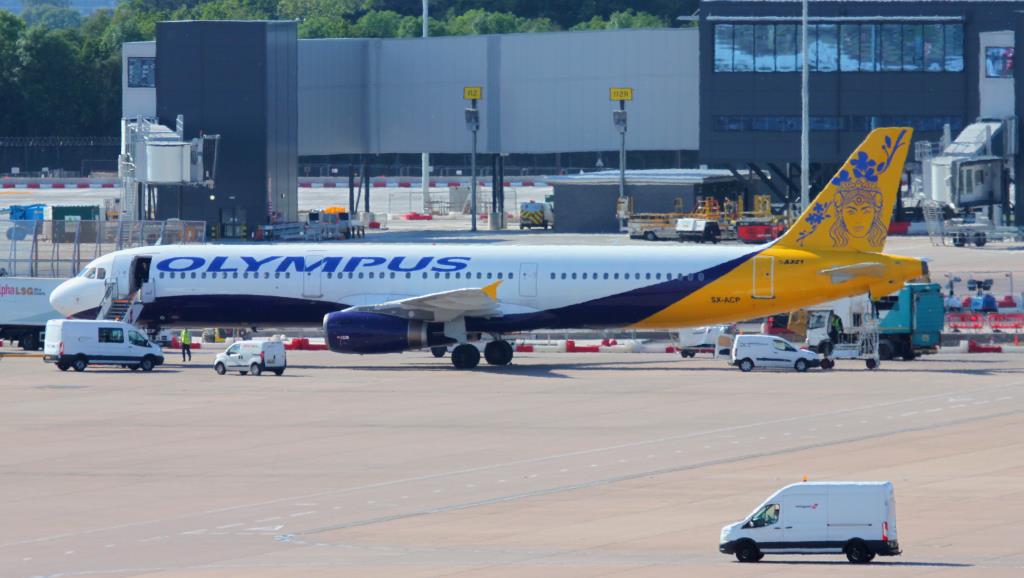 Photo of aircraft SX-ACP operated by Olympus Airways