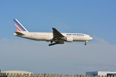 Photo of aircraft F-GSPO operated by Air France