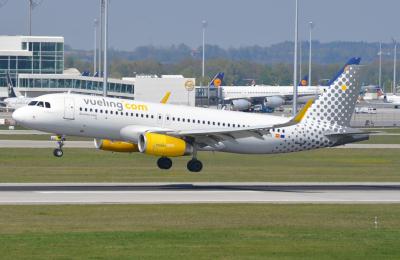 Photo of aircraft EC-MJB operated by Vueling