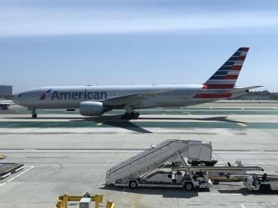 Image of aircraft registration N782AN - A 777-223(ER) operated by American Airlines