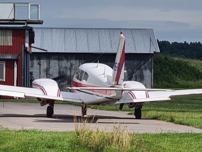 Photo of aircraft SE-IPZ operated by Bromma Flygskola