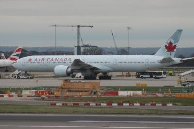 Image of aircraft registration C-FRAM - A 777-333(ER) operated by Air Canada