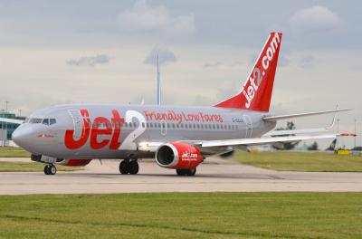 Image of aircraft registration G-CELG - A 737-377 operated by Jet2
